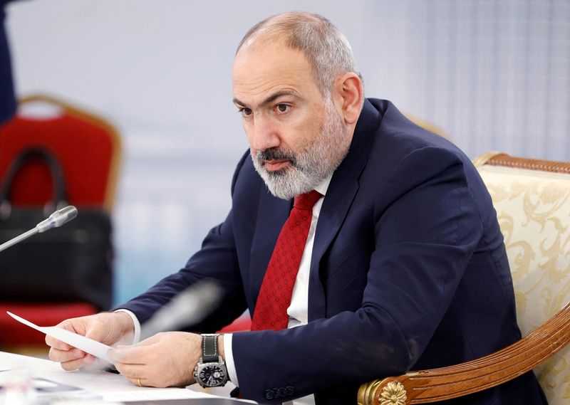 &copy; Reuters. 　アルメニアのパシニャン首相は、ロシア主導の軍事同盟「集団安全保障条約機構（ＣＳＴＯ）」への参加を凍結したと明らかにした。２日アルマトイで代表撮影（２０２４年　ロイター）