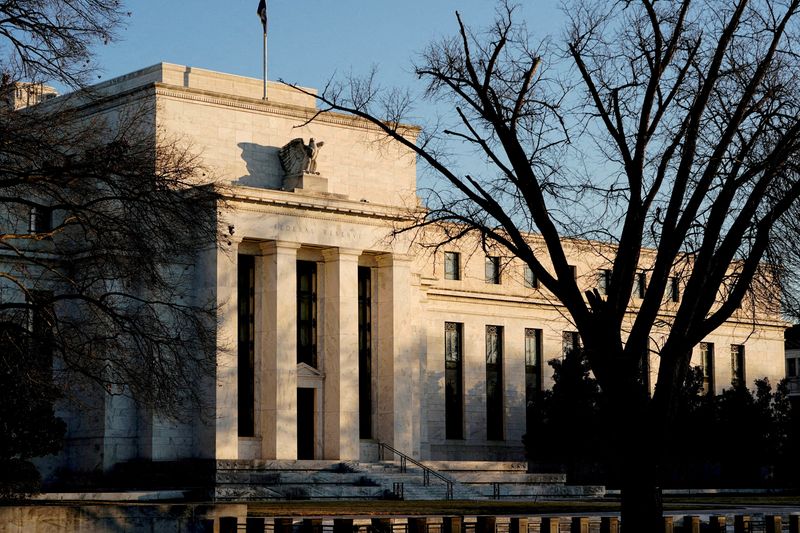 &copy; Reuters. FOTO DE ARCHIVO: El edificio de la Reserva Federal en Washington, Estados Unidos, 26 de enero de 2022. REUTERS/Joshua Roberts/File Photo