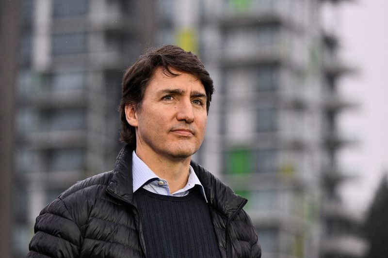 &copy; Reuters. FILE PHOTO: Canada's Prime Minister Justin Trudeau looks on during a housing announcement in Vancouver, British Columbia, Canada February 20, 2024.  REUTERS/Jennifer Gauthier/File Photo