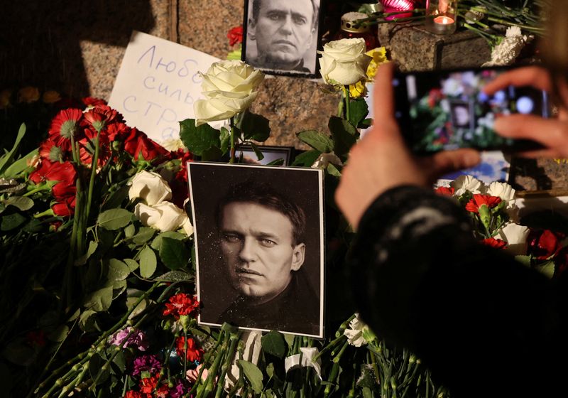 Alexei Navalny's body handed over to his mother, spokeswoman says