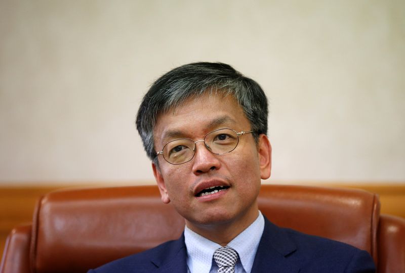 © Reuters. South Korea Vice Finance Minister Choi Sang-mok speaks during an interview with Reuters in Seoul, South Korea, June 16, 2016.  REUTERS/Kim Hong-Ji/File Photo
