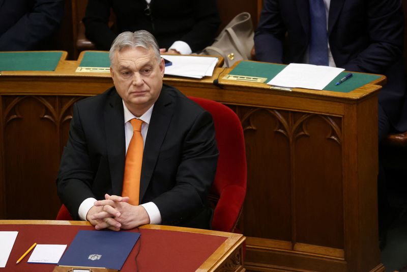 &copy; Reuters. El primer ministro húngaro, Viktor Orban, participa de una sesión parlamentaria en Budapest, Hungría. 26 febrero 2024. REUTERS/Bernadett Szabo