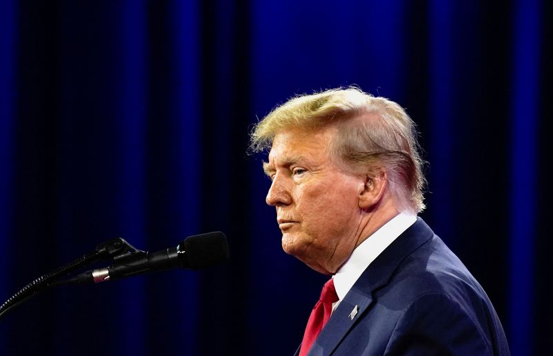 &copy; Reuters. Former U.S. President and Republican presidential candidate Donald Trump addresses the Conservative Political Action Conference (CPAC) annual meeting in National Harbor, Maryland, U.S., February 24, 2024. REUTERS/Elizabeth Frantz