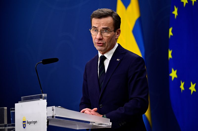 &copy; Reuters. Il Primo Ministro svedese Ulf Kristersson durante una conferenza stampa a Stoccolma, Svezia.  TT News Agency/Magnus Lejhall via REUTERS