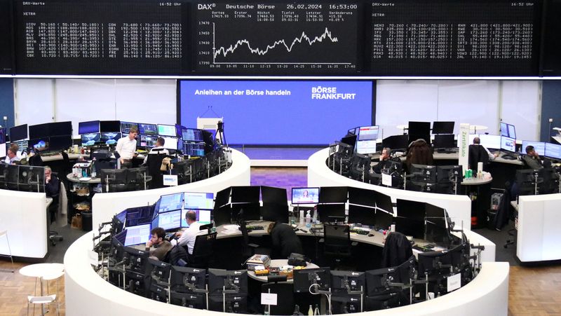 &copy; Reuters. FILE PHOTO: The German share price index DAX graph is pictured at the stock exchange in Frankfurt, Germany, February 26, 2024. REUTERS/Staff/File Photo