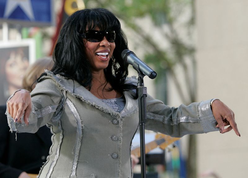 &copy; Reuters. FILE PHOTO: Singer Donna Summer performs on NBC's Today Show Summer Concert Series in New York May 30, 2008. REUTERS/Shannon Stapleton/File Photo