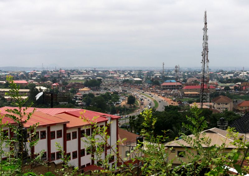 &copy; Reuters. FILE PHOTO: A general view of Karu district in Abuja, Nigeria June 25, 2020. REUTERS/Afolabi Sotunde/File Photo