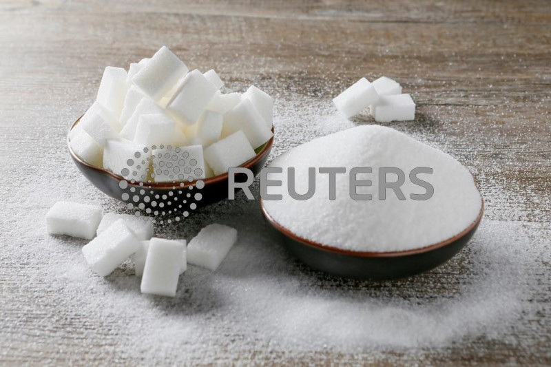 &copy; Reuters. Açúcar granulado e cubos de açúcar em ilustração
16/12/2018
REUTERS/Emmanuel Foudrot/Ilustração