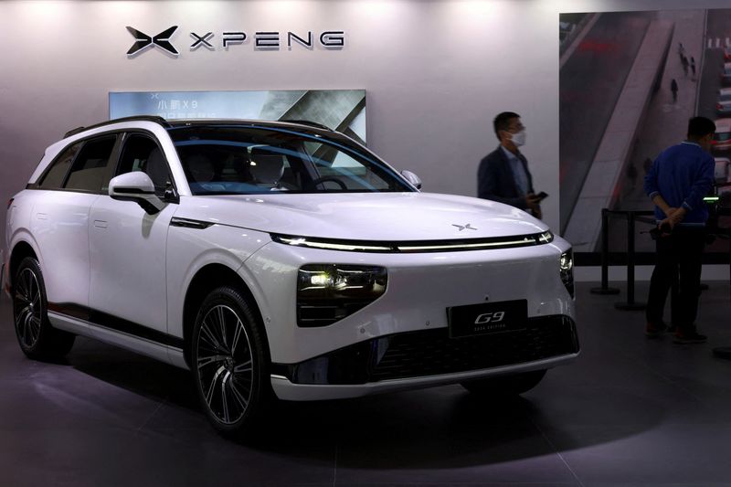 &copy; Reuters. FILE PHOTO: Xpeng's electric vehicle (EV) G9 is seen displayed at the Xpeng booth during the first China International Supply Chain Expo (CISCE) in Beijing, China November 28, 2023. REUTERS/Florence Lo/File Photo
