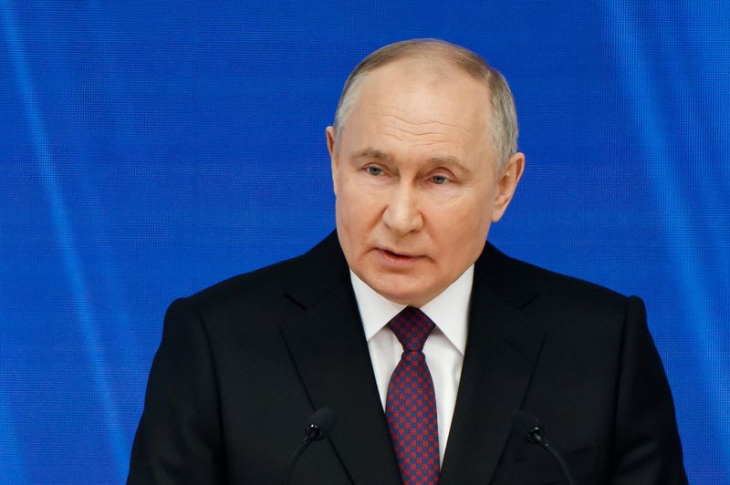 &copy; Reuters. Le président russe Vladimir Poutine prononce son discours annuel devant l'Assemblée fédérale, à Moscou, en Russie. /Photo prise le 29 février 2024/REUTERS/Evgenia Novozhenina