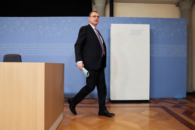 &copy; Reuters. Swiss National Bank (SNB) Chairman Thomas Jordan walks following a press conference after announcing that he will step down at the end of September, in Zurich, Switzerland, March 1, 2024. REUTERS/Denis Balibouse