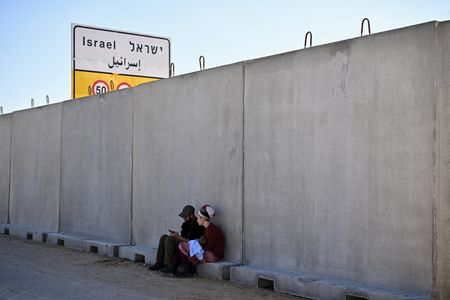 As famine looms in Gaza, the US scrambles for solutions By Reuters