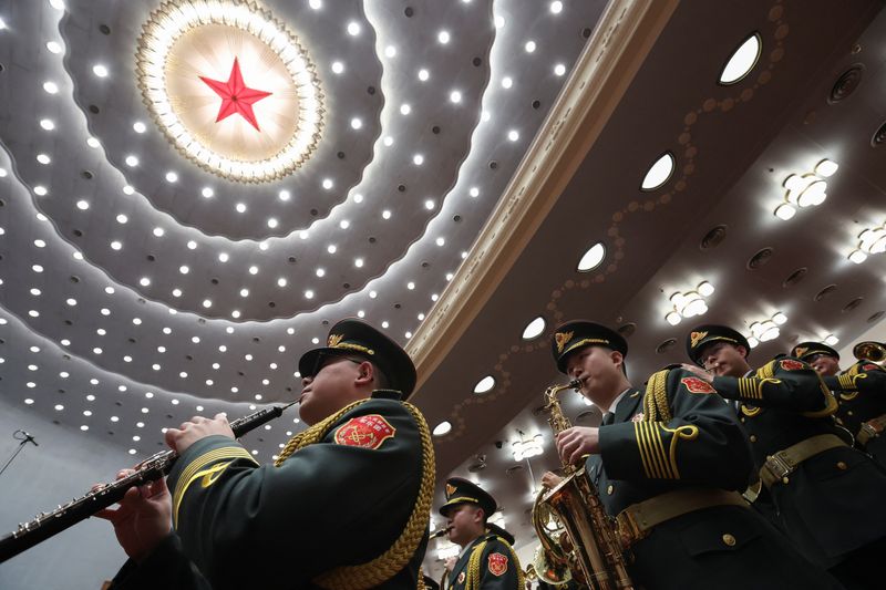 &copy; Reuters. Military band members rehearse on the day of the opening session of the Chinese People's Political Consultative Conference (CPPCC) at the Great Hall of the People in Beijing, China March 4, 2024. REUTERS/Florence Lo