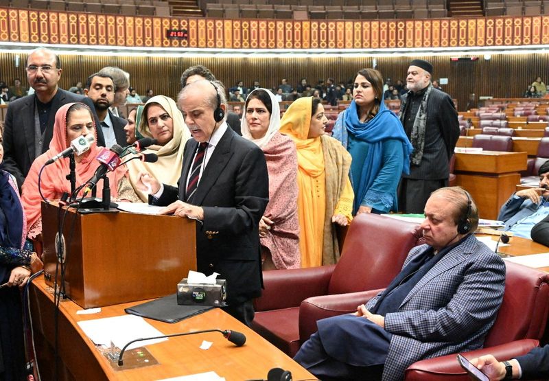 &copy; Reuters. Pakistan's newly elected Prime Minister Shehbaz Sharif, delivers speech after elected as Pakistan's prime minister for second term, in the National Assembly building in Islamabad, Pakistan March 3, 2024. Pakistan National Assembly/Handout via REUTERS 