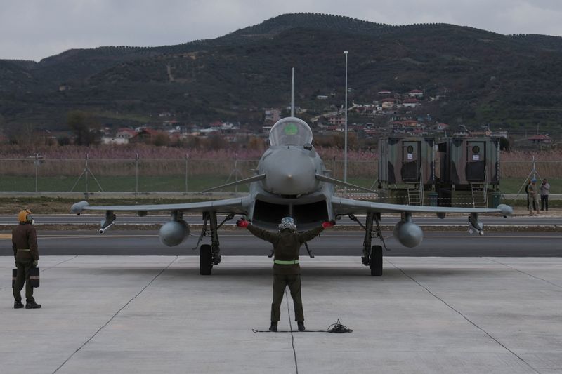 &copy; Reuters. Albânia reabre base aérea da era soviética em Kucova
 4/3/2024   REUTERS/Florion Goga