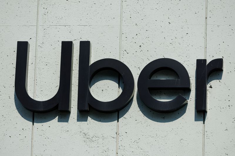 &copy; Reuters. Logotipo da Uber no prédio da empresa em Los Angeles, Califórnia, EUA
14/02/2024
REUTERS/Mike Blake