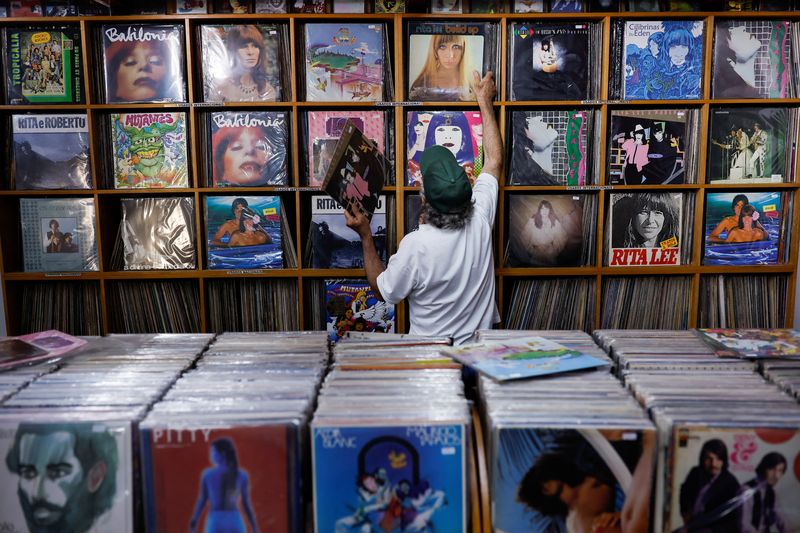 &copy; Reuters. Loja de discos em São Paulo
09/05/2023. REUTERS/Amanda Perobelli