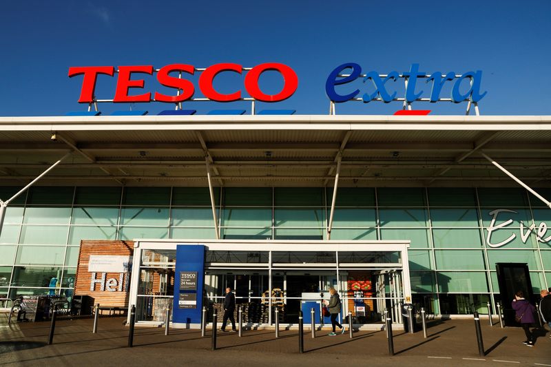 &copy; Reuters. FILE PHOTO: A general view of Tesco Extra store, in Warrington, Britain, January 13, 2022. REUTERS/Jason Cairnduff/File Photo