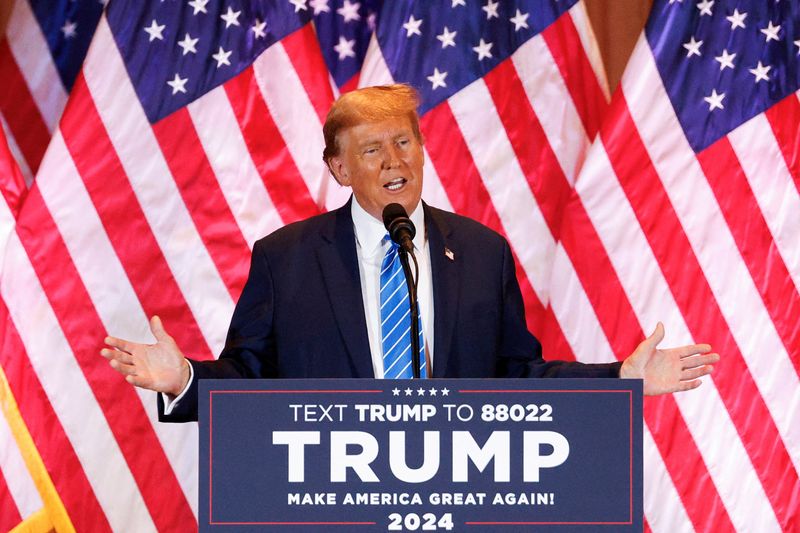 &copy; Reuters. Republican presidential candidate and former U.S. President Donald Trump speaks at a watch party event to mark the Super Tuesday primary elections at his Mar-a-Lago property, in Palm Beach, Florida, U.S. March 5, 2024. REUTERS/Marco Bello