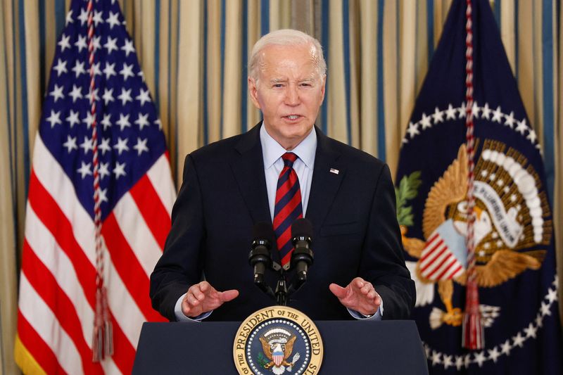 &copy; Reuters. الرئيس الأمريكي جو بايدن في البيت الأبيض بواشنطن يوم الثلاثاء. تصوير: إيفلين هوكستين - رويترز.

