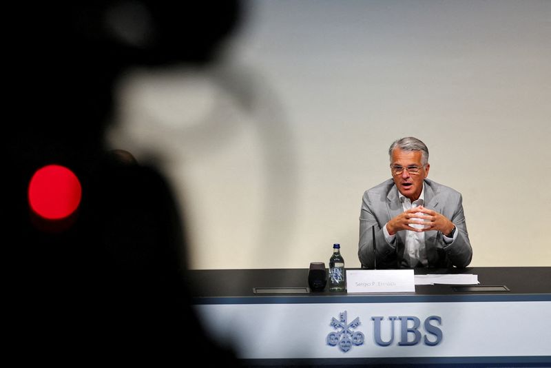 &copy; Reuters. Sergio Ermotti, UBS Group Chief Executive Officer attends a press conference of Swiss bank UBS after the takeover of Credit Suisse, in Zurich, Switzerland, August 31, 2023. REUTERS/Denis Balibouse/File Photo