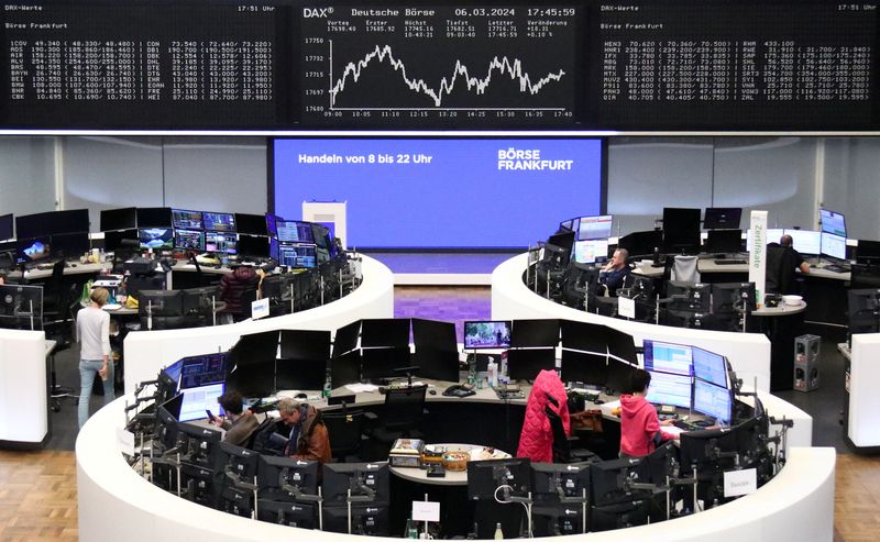 &copy; Reuters. The German share price index DAX graph is pictured at the stock exchange in Frankfurt, Germany, March 6, 2024.     REUTERS/Staff