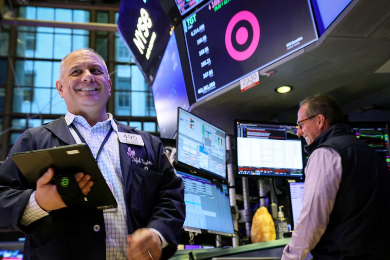 &copy; Reuters. Traders à la Bourse de New York (NYSE) à New York City, Etats-Unis. /Photo prise le 5 mars 2024/REUTERS/Brendan McDermid