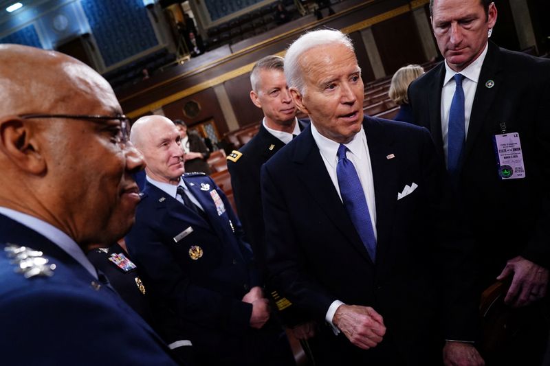 &copy; Reuters. Le président américain Joe Biden après son troisième discours sur l'état de l'Union dans la Chambre du Capitole des États-Unis à Washington DC. /Photo prise le 7 mars 2024/REUTERS/Shawn Thew