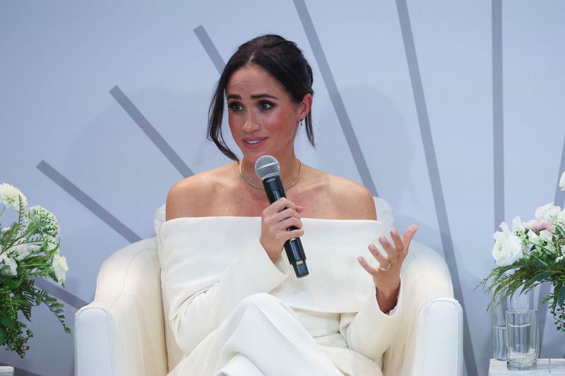 &copy; Reuters. FILE PHOTO: Meghan, Duchess of Sussex, and Britain's Prince Harry, Duke of Sussex (not pictured) participate in a panel during Project Healthy Minds' second annual World Mental Health Day Festival and The Archewell Foundation Parents' Summit: Mental Welln