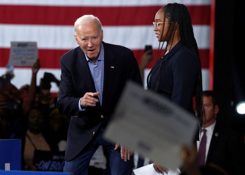 © Reuters. U.S. President Joe Biden attends a campaign event at Pullman Yards in Atlanta, Georgia, U.S. March 9, 2024. REUTERS/Evelyn Hockstein