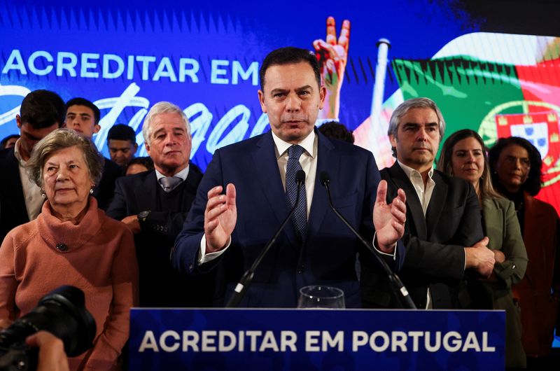 &copy; Reuters. Líder da AD Luis Montenegro em Lisboa
 11/3/2024   REUTERS/Pedro Nunes