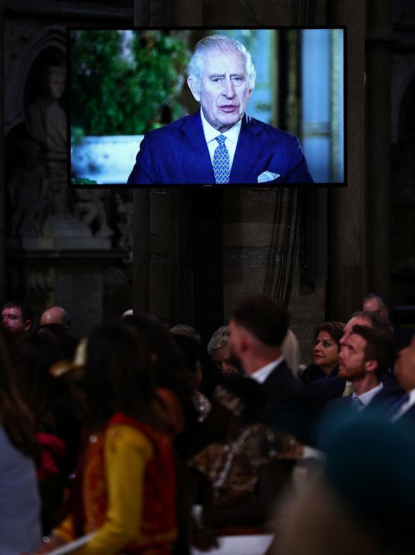 &copy; Reuters. العاهل البريطاني الملك تشارلز يوجه رسالة عن طريق شاشة للحضور في كنيسة وستمنستر آبي بلندن ضمن الاحتفالات السنوية لرابطة الكومنولث يوم الاثن