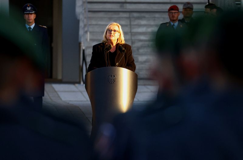 &copy; Reuters. FILE PHOTO: Parliamentary Commissioner for the Armed Forces of Germany Eva Hoegl delivers a speech during a swearing-in ceremony for new recruits at the Bendlerblock, the German Ministry of Defense, in Berlin, Germany, November 12, 2022. REUTERS/Christian