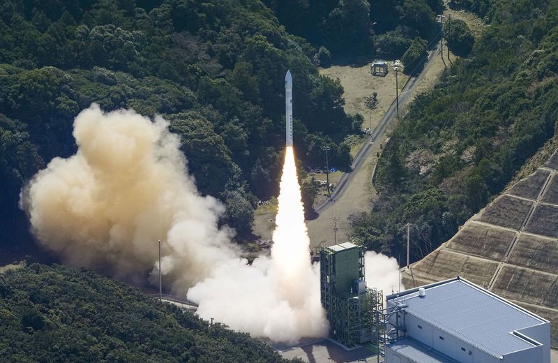 &copy; Reuters. Foguete Kairos da empresa japonesa Space One durante decolagem
13/3/2024 Divulgação/Kyodo via Reuters