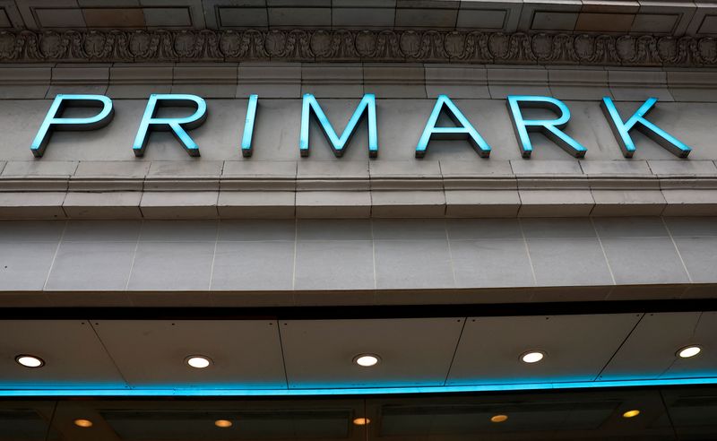 &copy; Reuters. FOTO DE ARCHIVO. Se ve una tienda Primark en Oxford Street, en Londres, Inglaterra, el 16 de enero de 2023.  REUTERS/Peter Nicholls