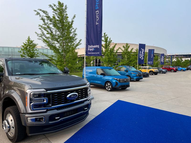 &copy; Reuters. FILE PHOTO: Ford vehicles are parked at a Ford event in Dearborn, Michigan, U.S., May 22, 2023. REUTERS/Joseph White/FILE PHOTO