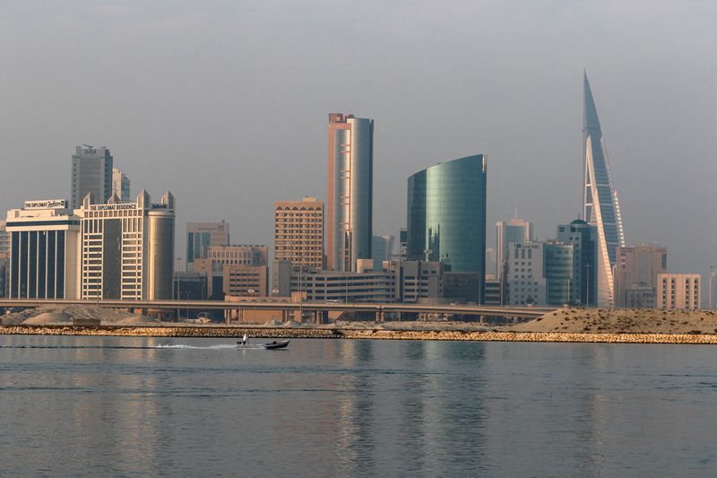 &copy; Reuters. منظر عام لمدينة المنامة عاصمة البحرين بصورة من أرشيف رويترز.