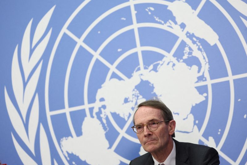 &copy; Reuters. إريك موس رئيس لجنة تحقيق تابعة للأمم المتحدة بشأن أوكرانيا في جنيف بصورة من أرشيف رويترز.