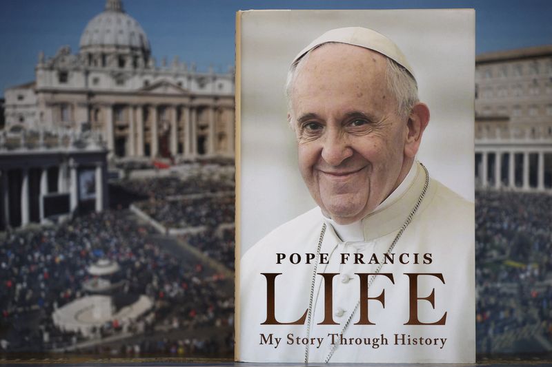 © Reuters. Pope Francis' new book 