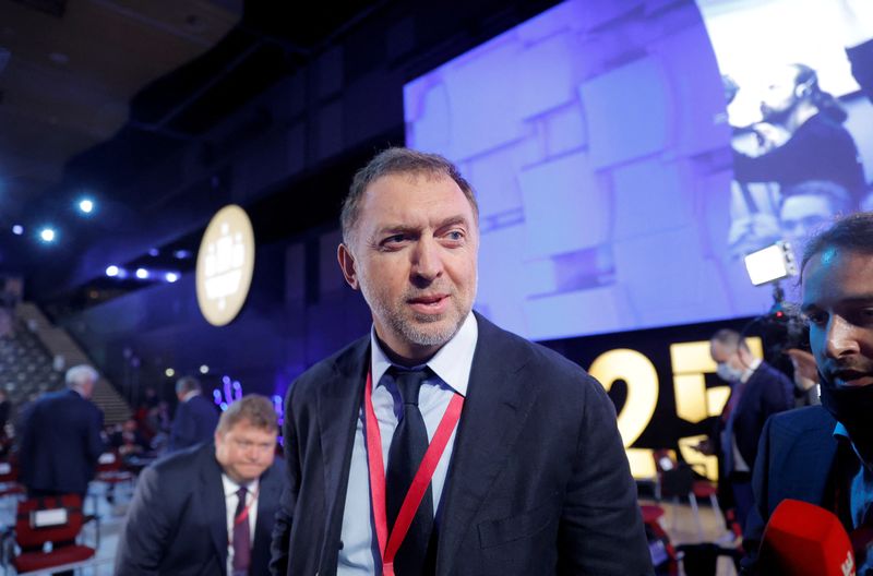 Tycoon Deripaska says Western firms shouldn't be pressured to sell Russian assets