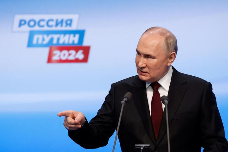 &copy; Reuters. Foto del domingo del Presidente ruso Vladimir Putin hablando en Moscú tras las elecciones 
Mar 18, 2024. REUTERS/Maxim Shemetov