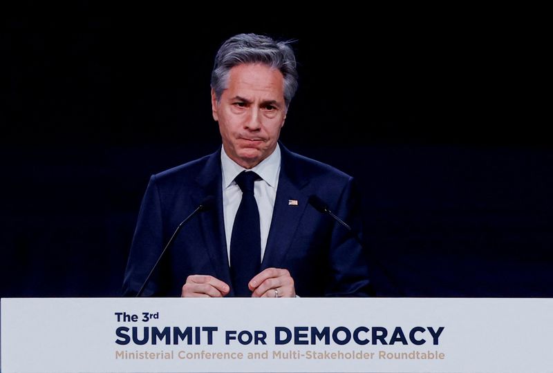 © Reuters. U.S. Secretary of State Antony Blinken delivers remarks at the third Summit for Democracy, in Seoul, South Korea, March 18, 2024. REUTERS/Evelyn Hockstein/Pool