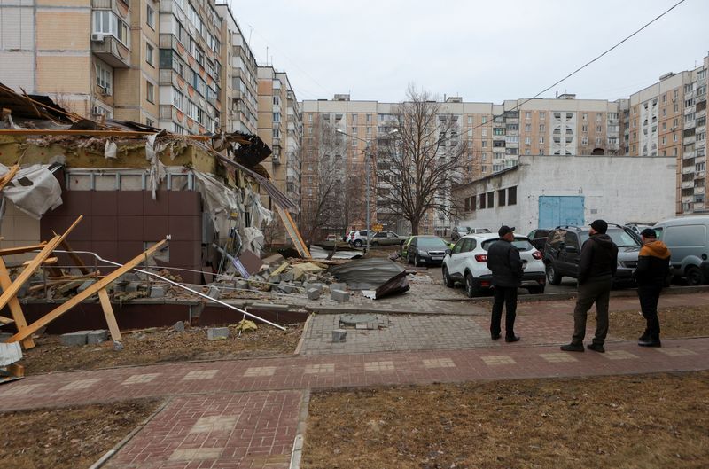 &copy; Reuters. FOTO DE ARCHIVO. Una vista muestra un edificio destruido alcanzado por un bombardeo, en lo que las autoridades locales llamaron un ataque militar ucraniano, en el curso del conflicto entre Rusia y Ucrania en Bélgorod, Rusia. 17 de marzo de 2024. REUTERS/