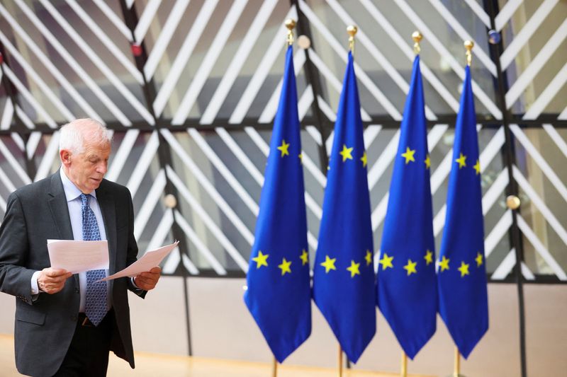 &copy; Reuters. جوزيب بوريل مسؤول السايسة الخارجية بالاتحاد الأوروبي خلال اجتماع وزارء خارجية الدول الأعضاء بالاتحاد في بروكسل يوم الاثنين. تصوير: جوانا ج