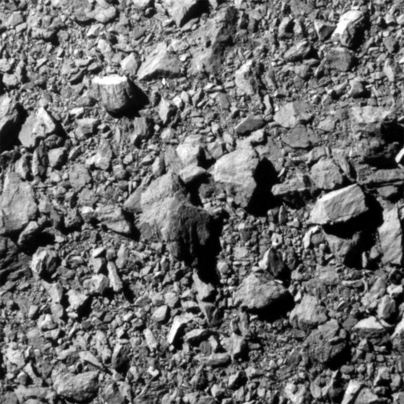 &copy; Reuters. FILE PHOTO: The last complete image of asteroid moonlet Dimorphos, taken by the DRACO imager on NASA's DART mission 12 kilometers from the asteroid and 2 seconds before impact, showing a patch of the asteroid that is 31 meters across, released September 2