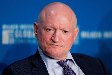 Top U.S. bankruptcy attorney Sprayregen departs Kirkland for Hilco By Reuters