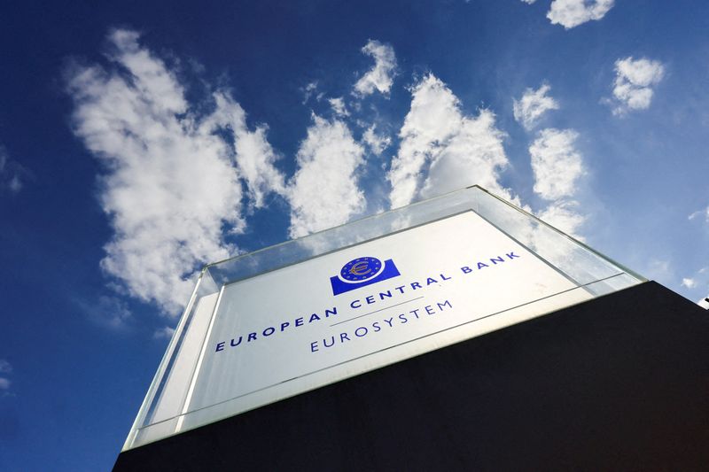 &copy; Reuters. FOTO DE ARCHIVO. El logo del Banco Central Europeo (BCE) en su sede en Fráncfort, Alemania. 14 de septiembre de 2023. REUTERS/Wolfgang Rattay
