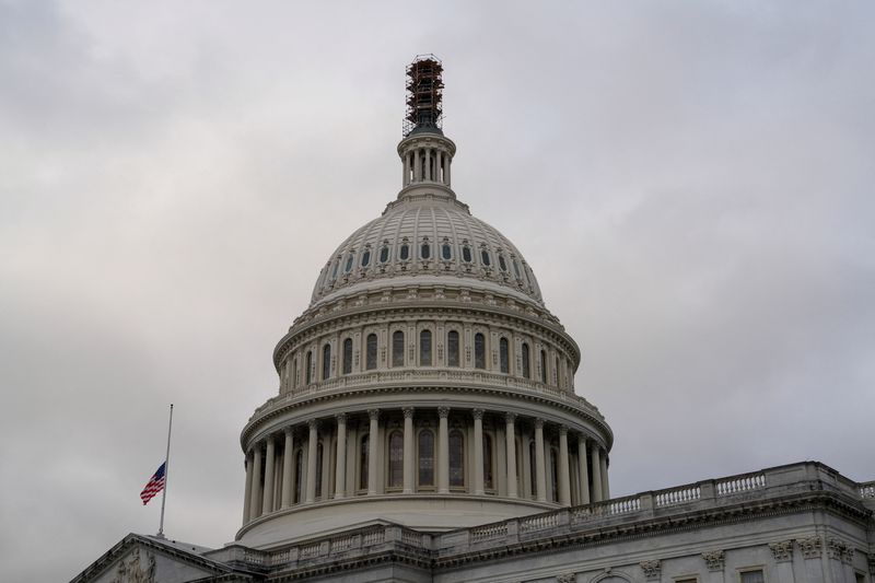 &copy; Reuters. Vista do prédio do Congresso dos Estados Unidos, em Washington
30/09/2023 REUTERS/Ken Cedeno