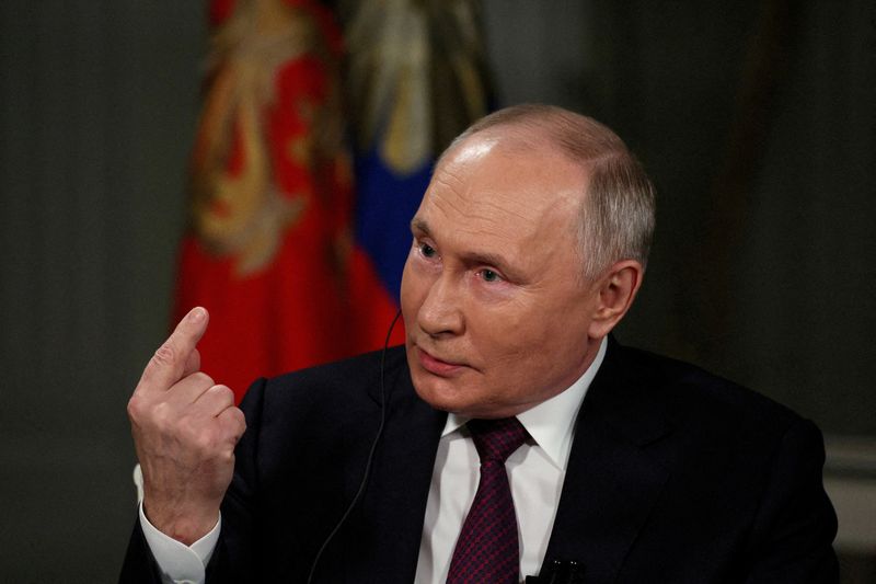 &copy; Reuters. FILE PHOTO: Russian President Vladimir Putin speaks during an interview with U.S. television host Tucker Carlson in Moscow, Russia February 6, 2024. Sputnik/Gavriil Grigorov/Kremlin via REUTERS ATTENTION EDITORS - THIS IMAGE WAS PROVIDED BY A THIRD PARTY.