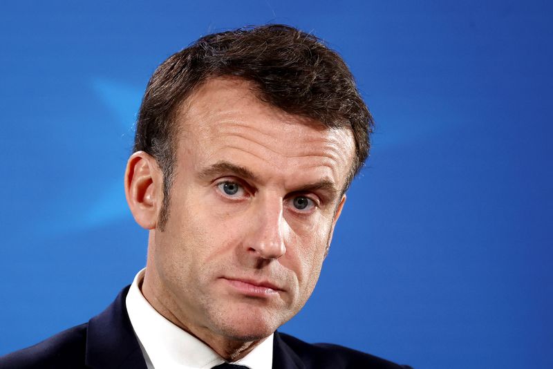 &copy; Reuters. Emmanuel Macron lors d'une conférence de presse à Bruxelles, en Belgique. /Photo prise le 22 mars 2024/REUTERS/Yves Herman